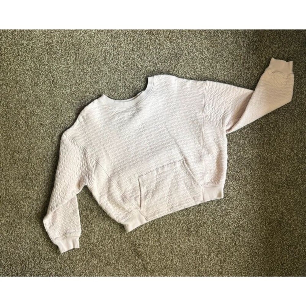 Women’s Target Light Pink quilted sweatshirt - Medium